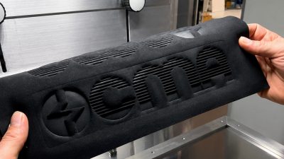 Dettaglio di materiale lavorato con saldatrancia ad alta frequenza CMA